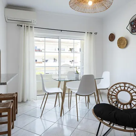 Nuribeach - Near The With Pool By Hd