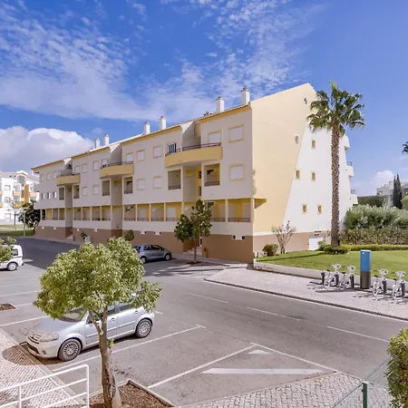 Nuri - Near The With Pool By Hd Vilamoura